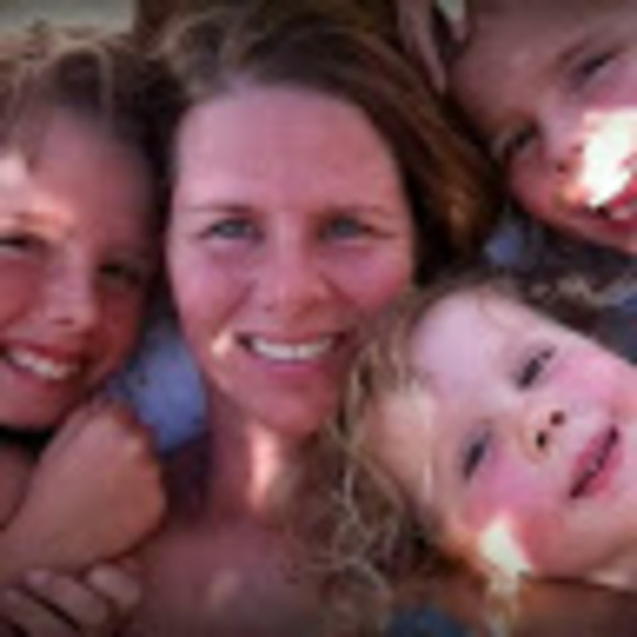 Meet your Posher, Kelli - Picture 1 of 1